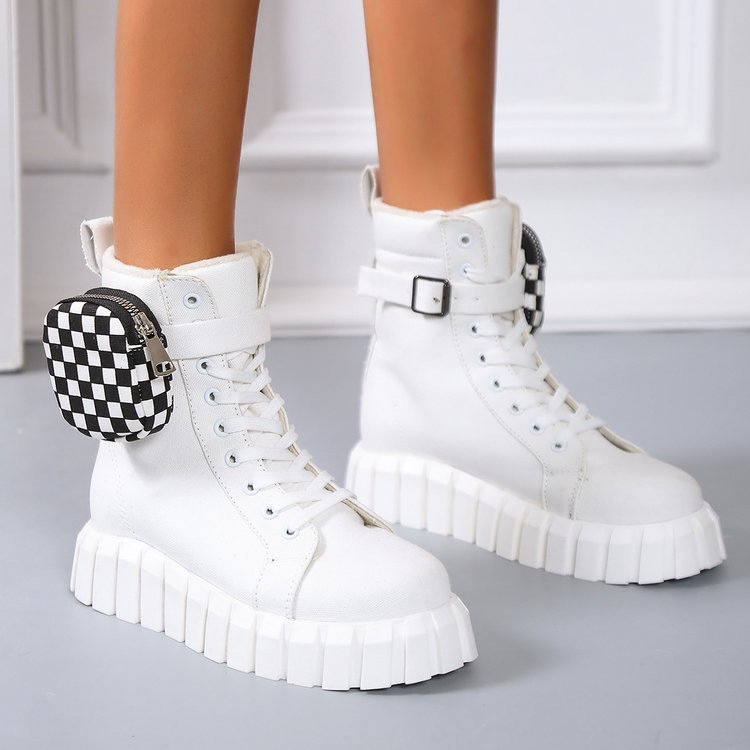 Bottines punk avec poche à boucle de ceinture