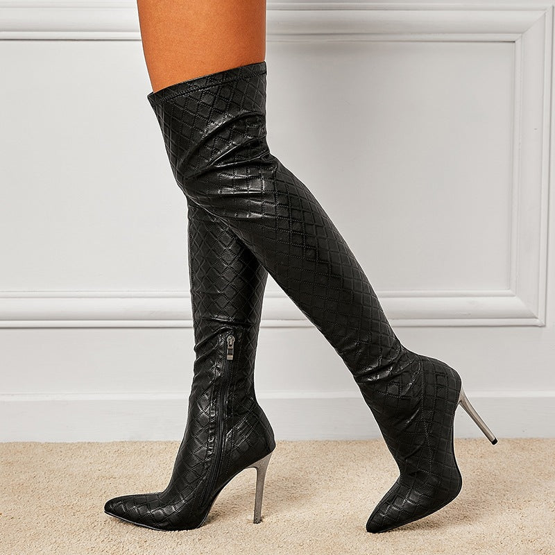 Cuissardes à talons hauts et bout pointu