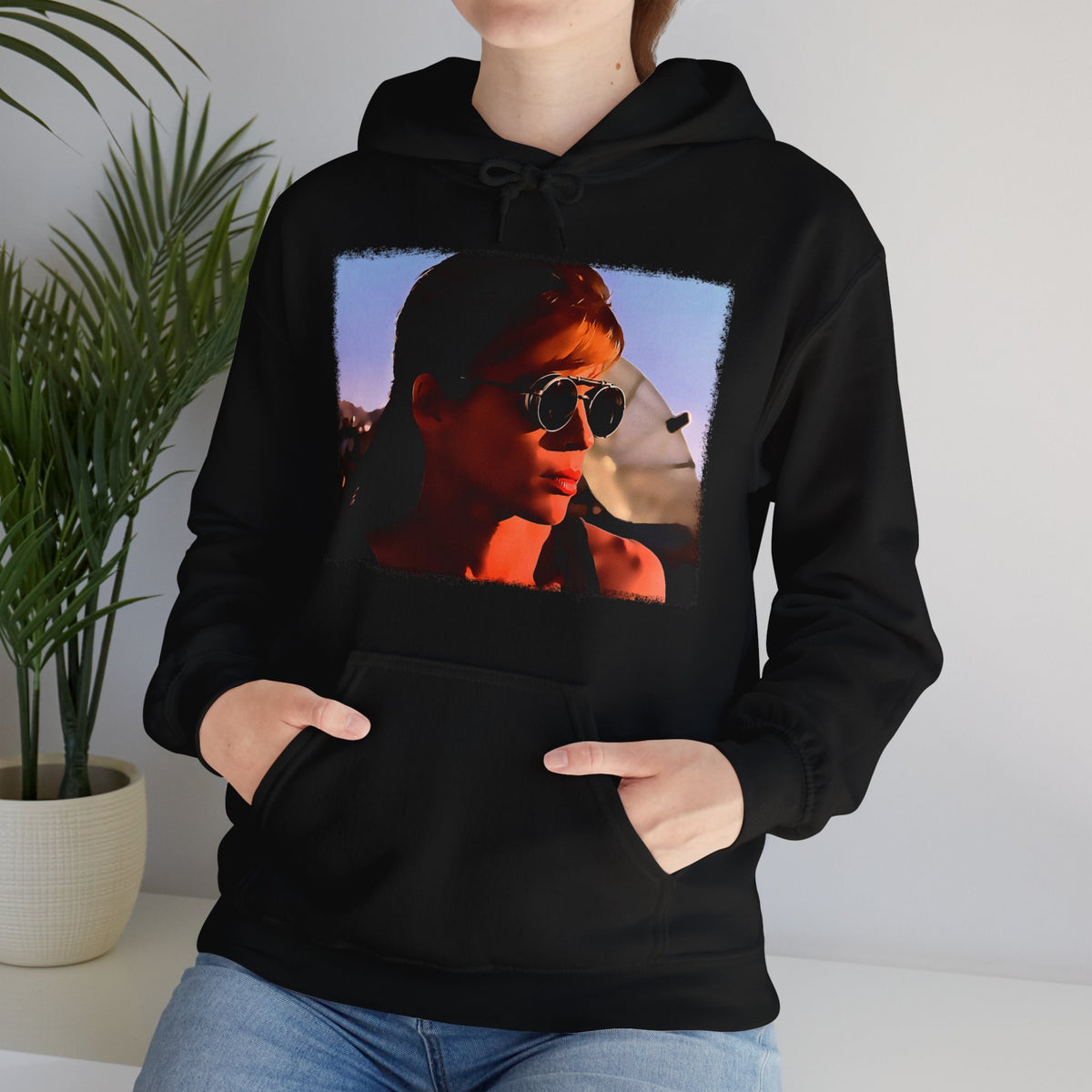 Terminator 2 Judgment Day Sarah Connor fan art Unisex Hooded Sweatshirt Hoodie for Linda Hamilton fans