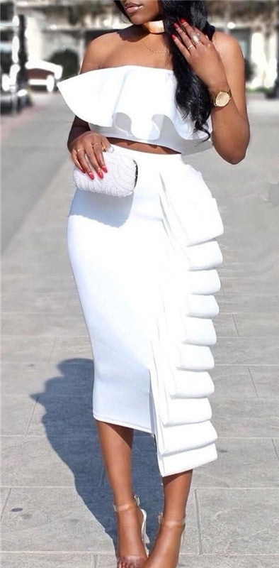 Solid high-waisted skirt and mini top.