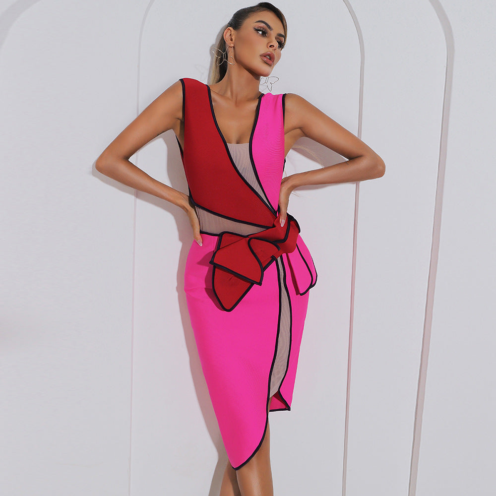 KIKIMORA custom-shaped dress in patchwork style with a fitted cut