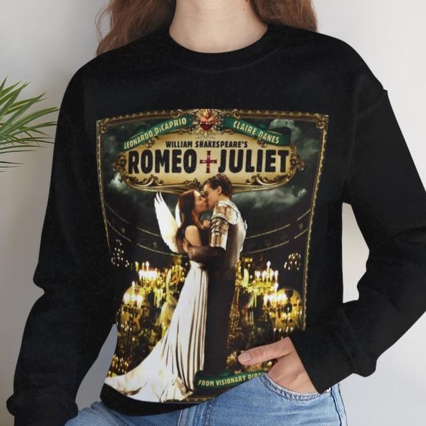 Vintage Retro classy movie Romeo and Juliet Young Leonardo DiCaprio Unisex Sweatshirt 90s movies fans